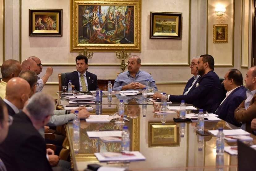 وزير الرياضة يلتقى مجلس إدارة اللجنة الأوليمبية (12)