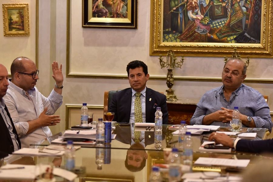 وزير الرياضة يلتقى مجلس إدارة اللجنة الأوليمبية (14)