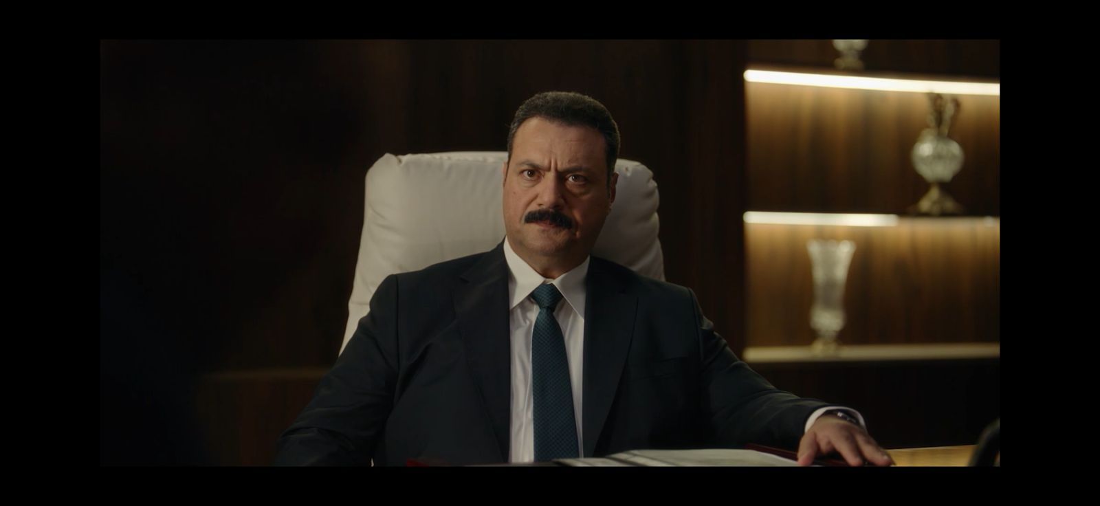 رأس الأفعى (4)