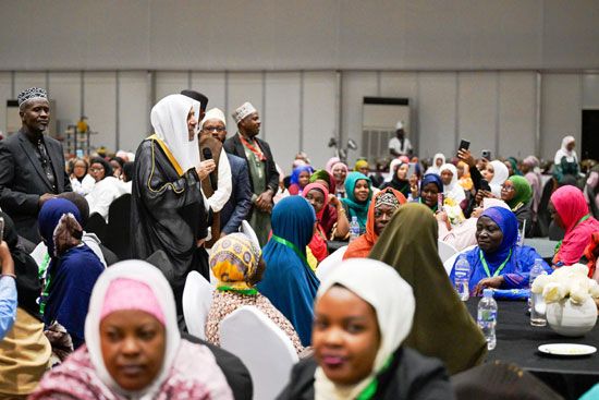 د.العيسى يحضر مائدة الإفطار الرمضاني للجالية المسلمة في رواندا (1)