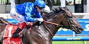 «بيريكليس» لجودولفين يحرز إنجاز فئة أولى في كولفيلد