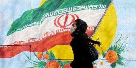 الهند تطلب من رعاياها مغادرة إيران فورا