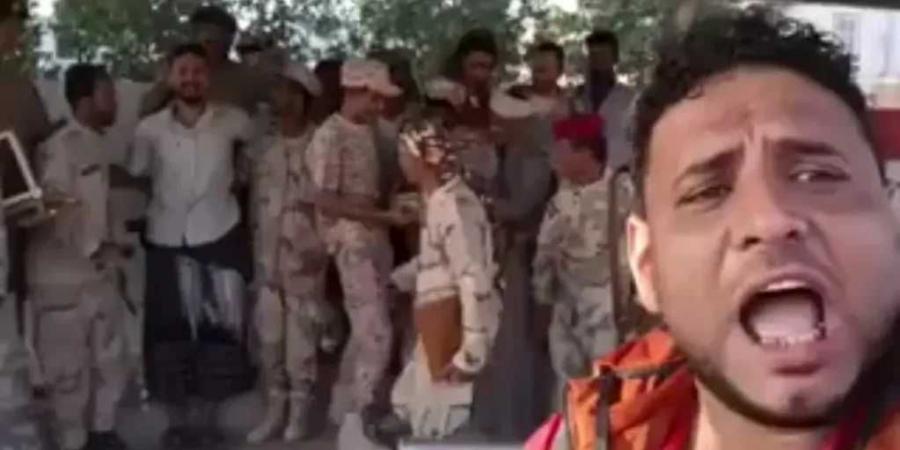 بالفيديو: لواء عسكري موال لعيدروس الزبيدي يهدد باقتحام قصر المعاشيق في عدن خلال المظاهرة القادمة